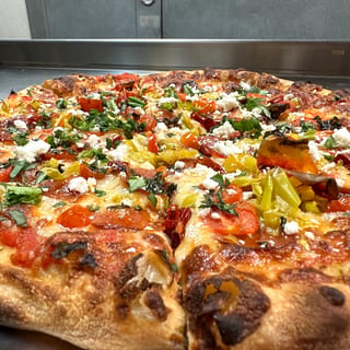 Mediterranean Pizza